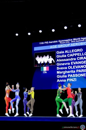 ag ad ita passone giulia   allegro gaia   cappello giulia   ciravolo alessandra   evangelista ginevra   olevano sveva   paris margherita   pinzi anna sfe09507 simone ferraro ph